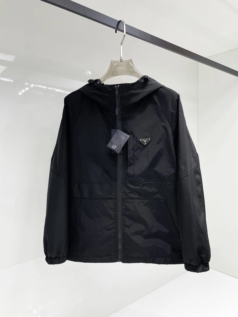 Seasonal Prada Outwear 170132