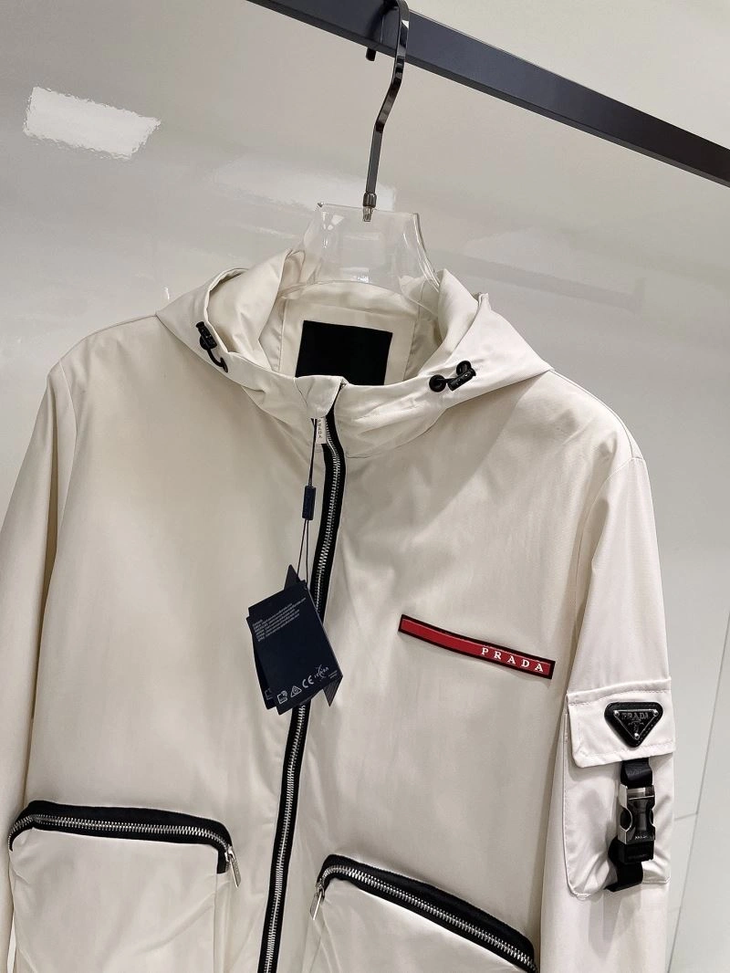 Sporty Prada Outwear 170164