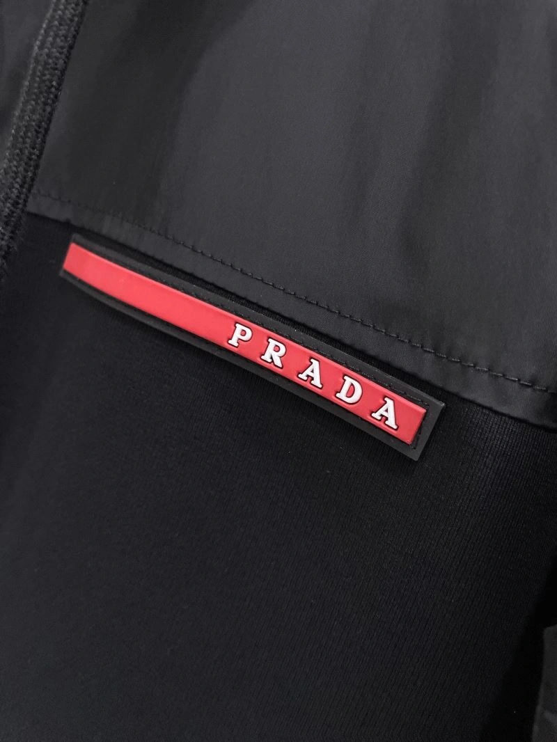 Prada Outwear WaterResistant 170118