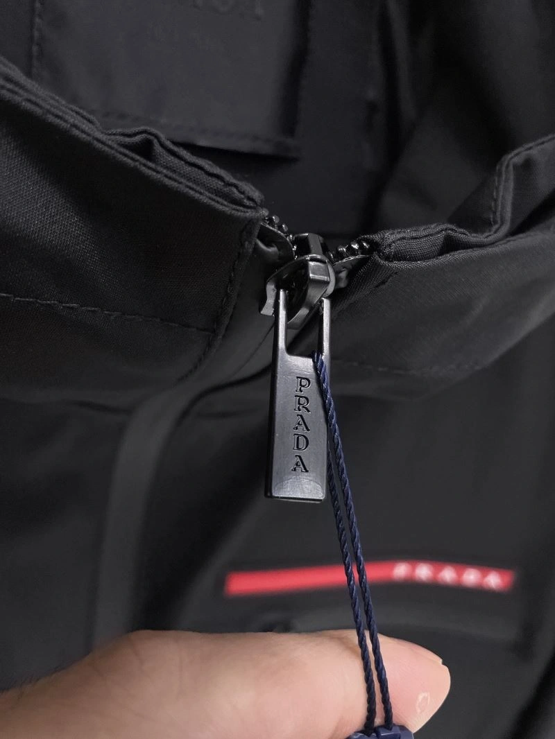 Prada Outwear Affordable 170155