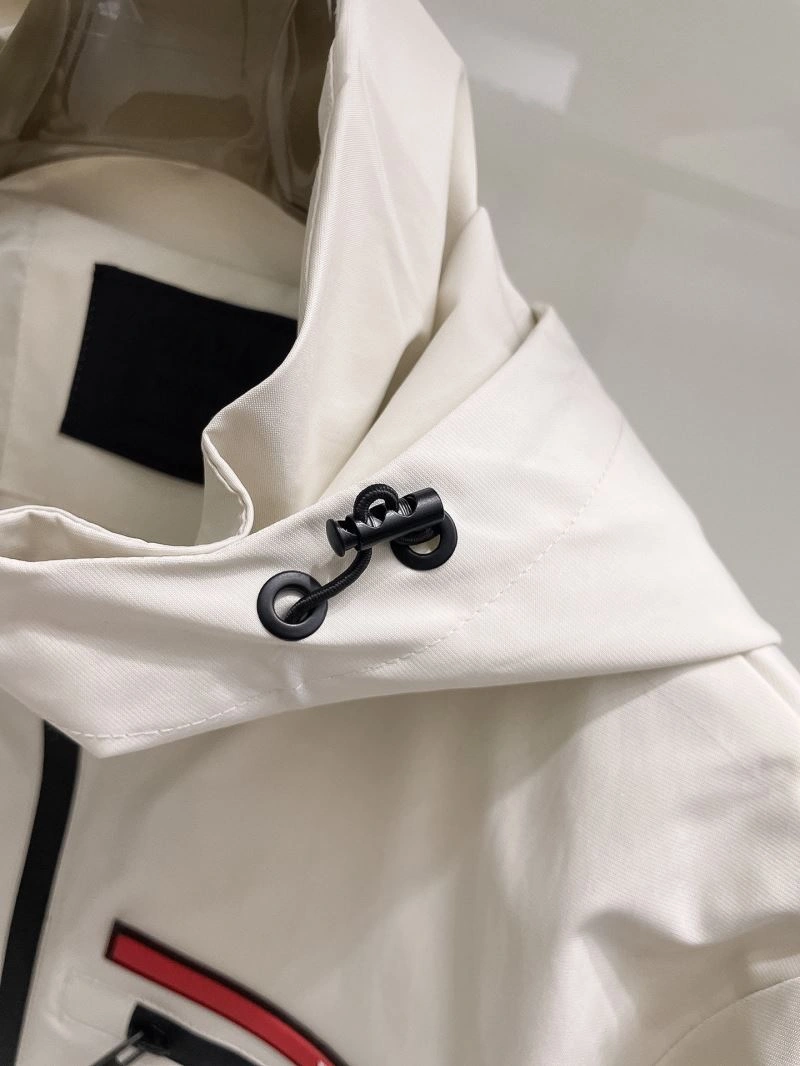 Prada Outwear Breathable 170117