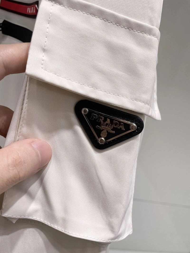 Prada Outwear Breathable 170117