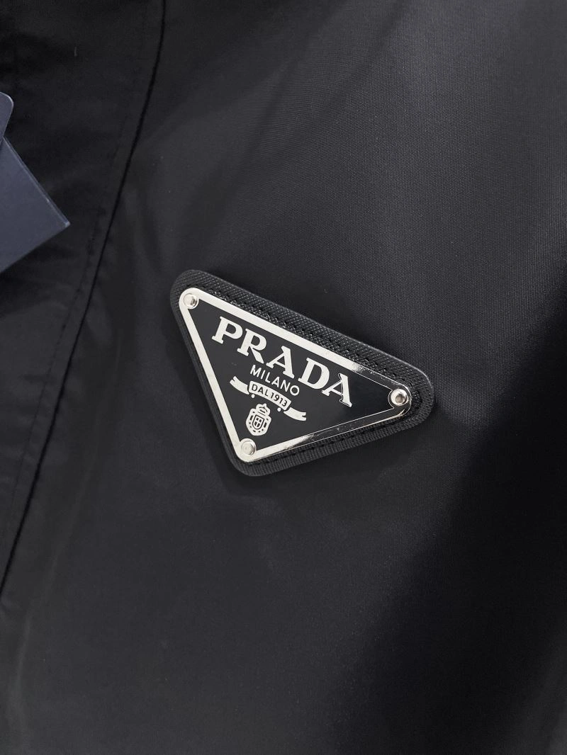Prada Outwear Thermal 170115