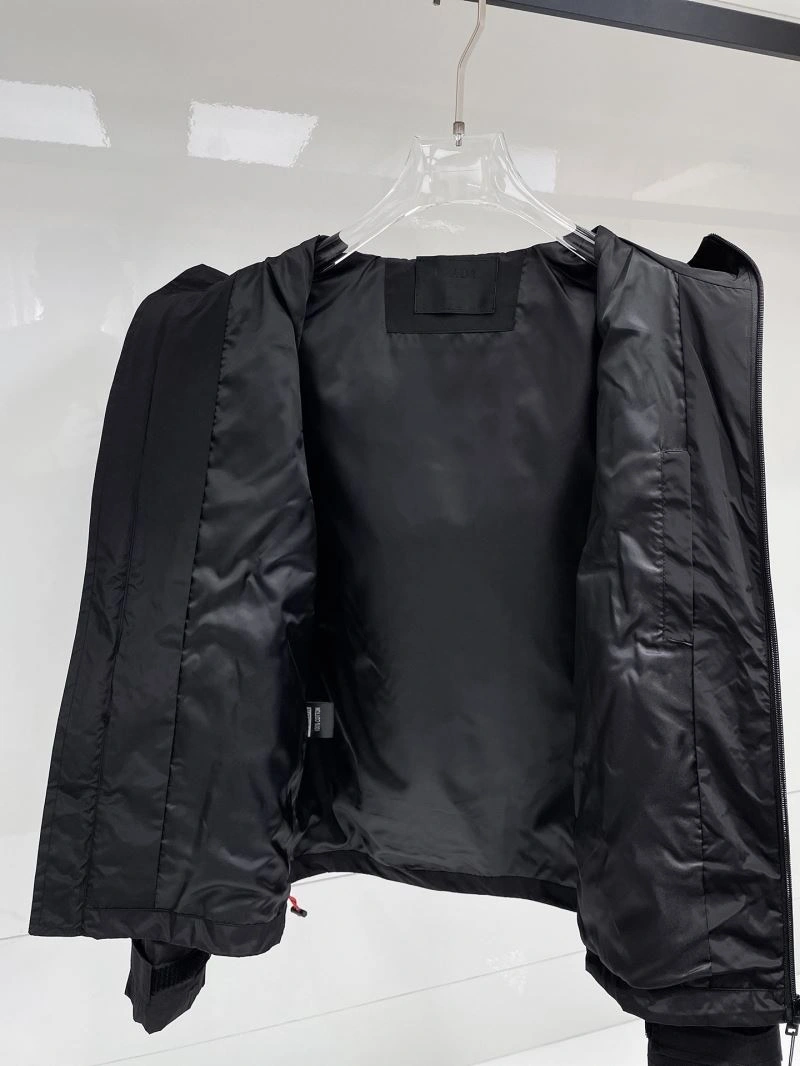 Prada Outwear TopPick 170114