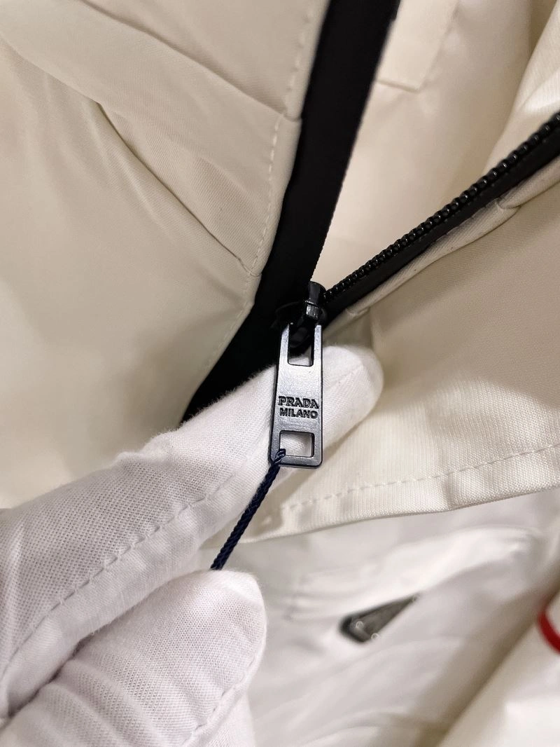 BestValue Prada Outwear 170151