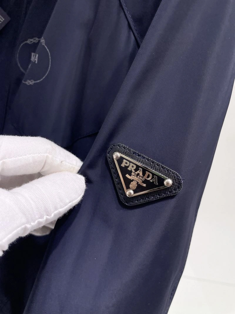Prada Outwear ModernLook 170104