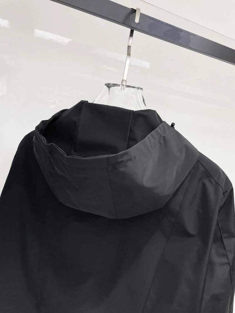 Unique Prada Outwear 170108