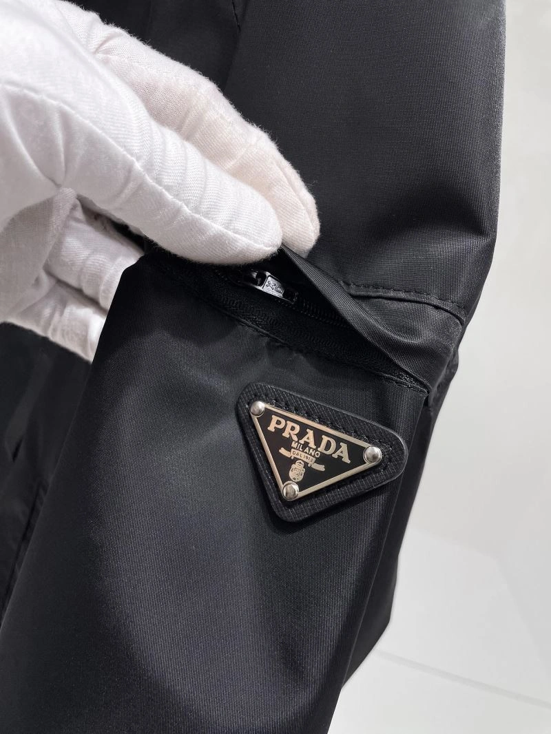 Prada Outwear Efficient 170110