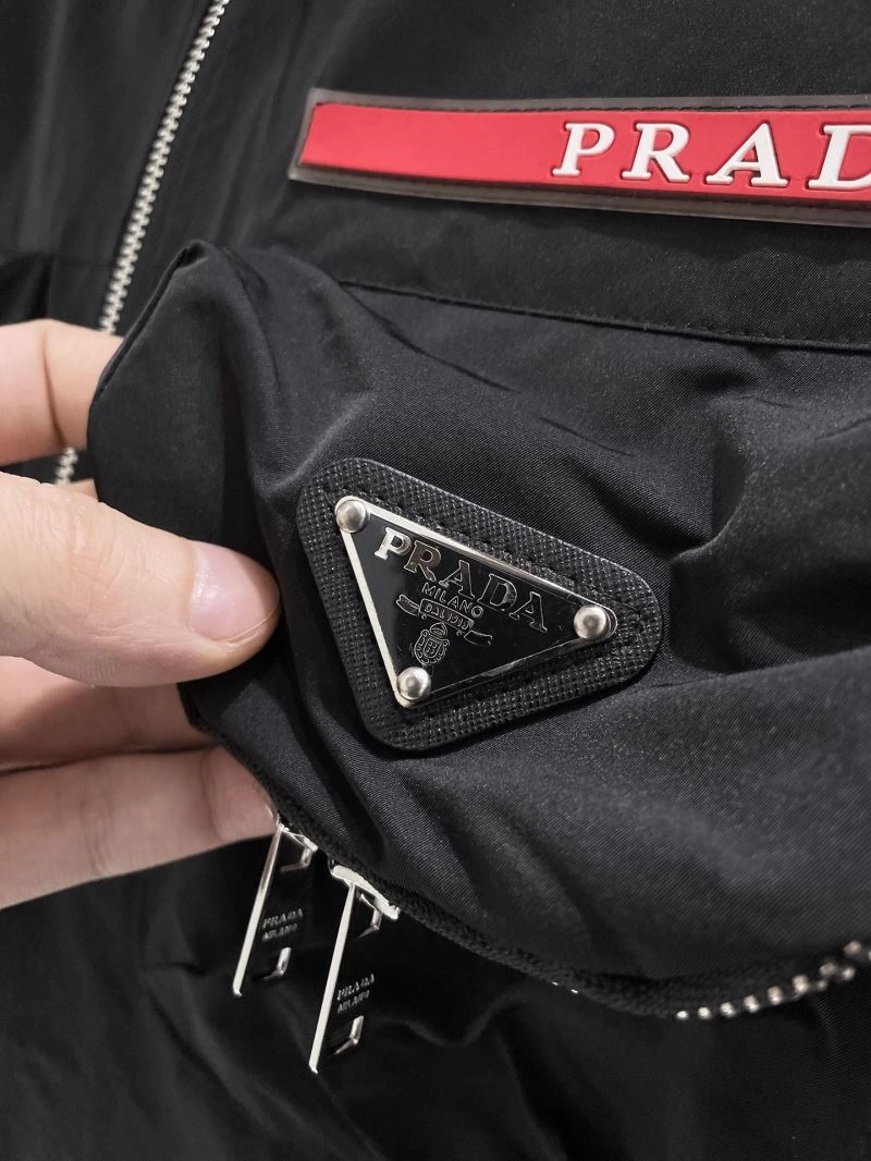 Classic Prada Outwear 170098
