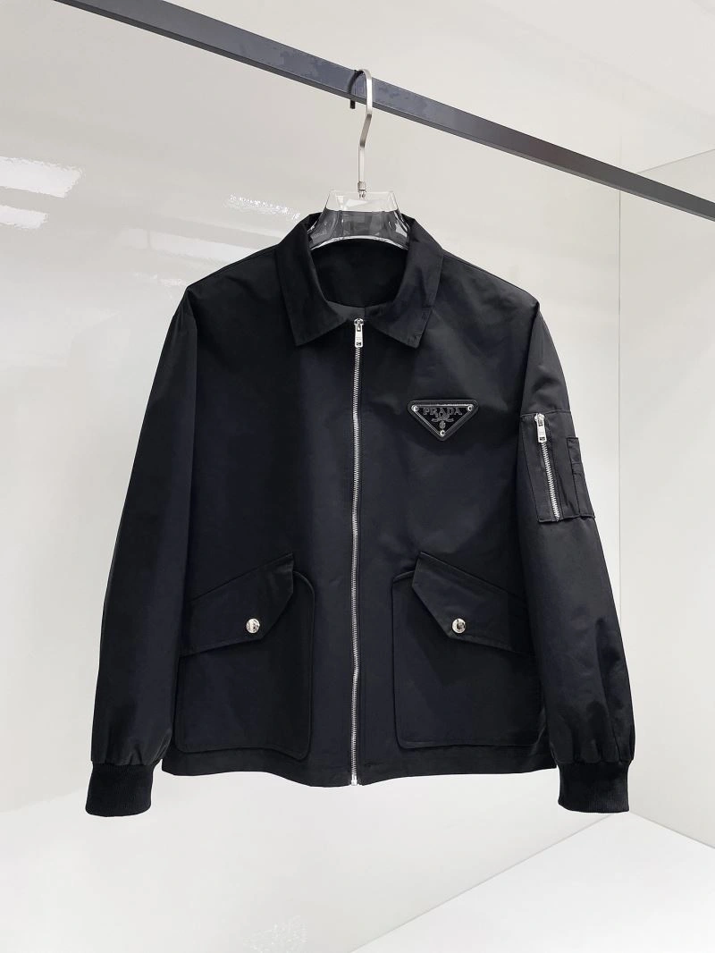 EyeCatching Prada Outwear 170126