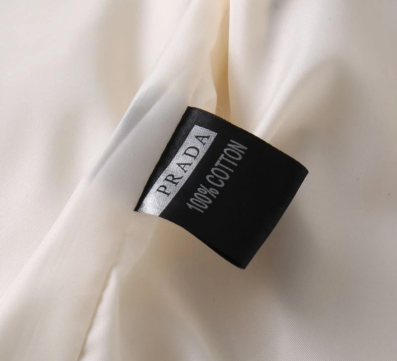 WrinkleFree Prada Outwear 170088