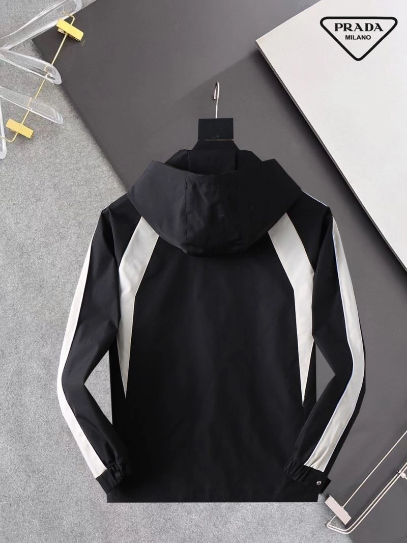 Youthful Prada Outwear 170085
