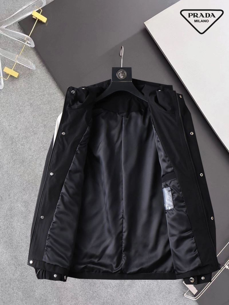 Youthful Prada Outwear 170085