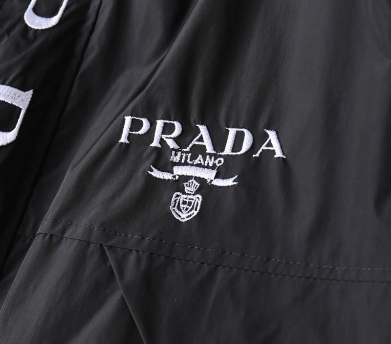 Prada Outwear Practical 170082