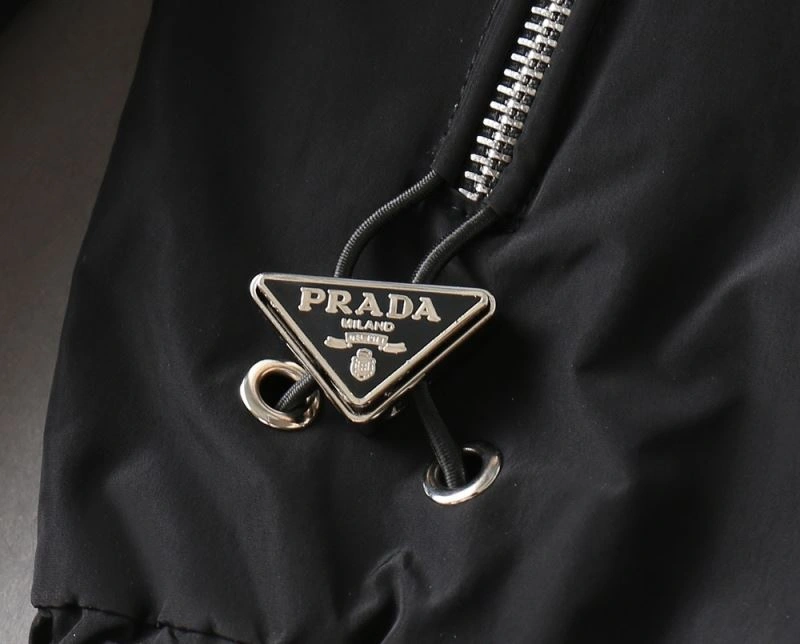 Prada Outwear Minimalist 170081