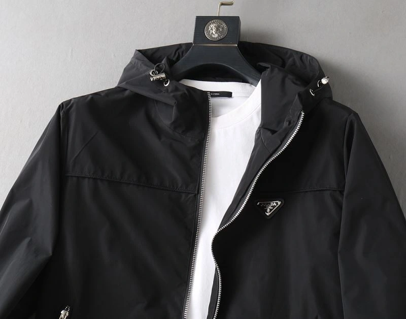 Prada Outwear Minimalist 170081
