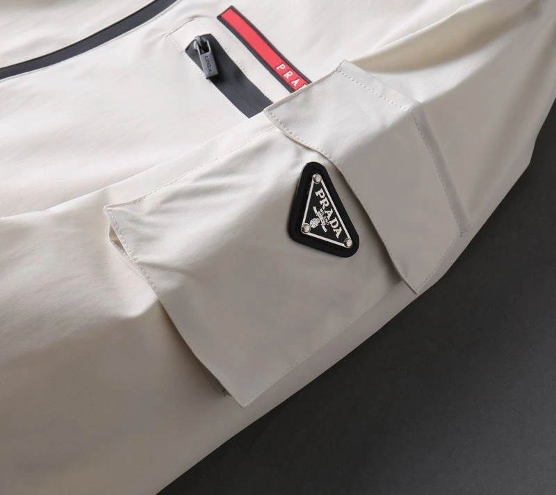 Classic Prada Outwear 170064