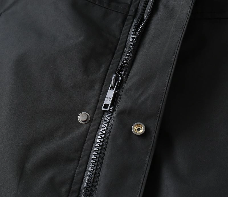 Elegant Prada Outwear 170067