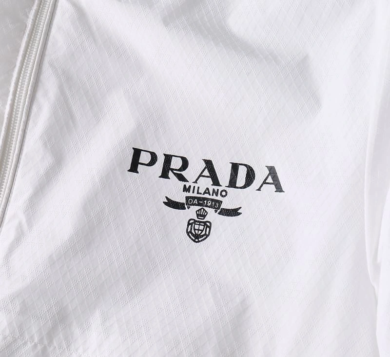 Prada Outwear Stylish 170051