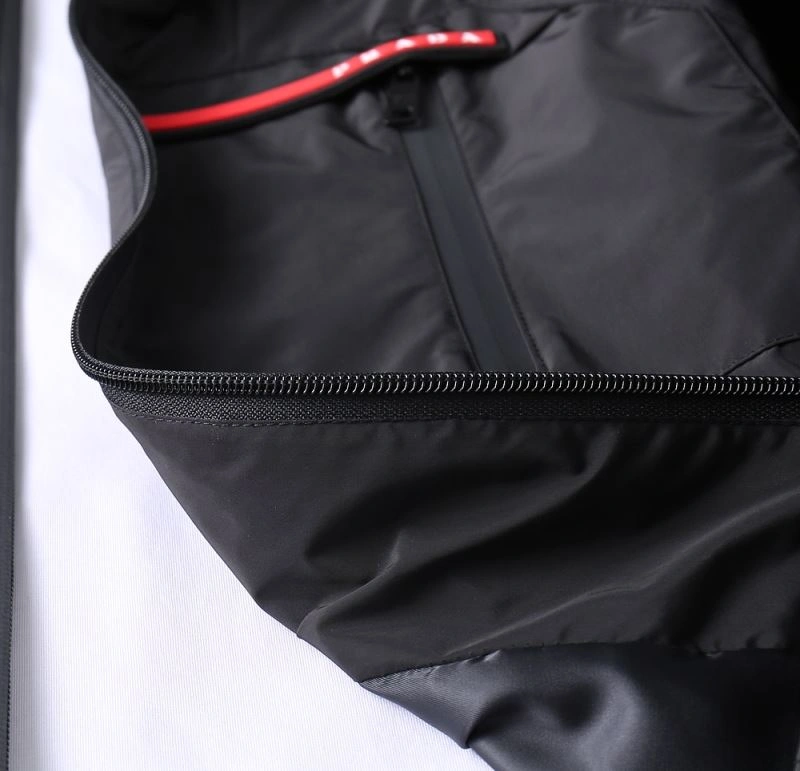 Prada Outwear UrbanStyle 170092