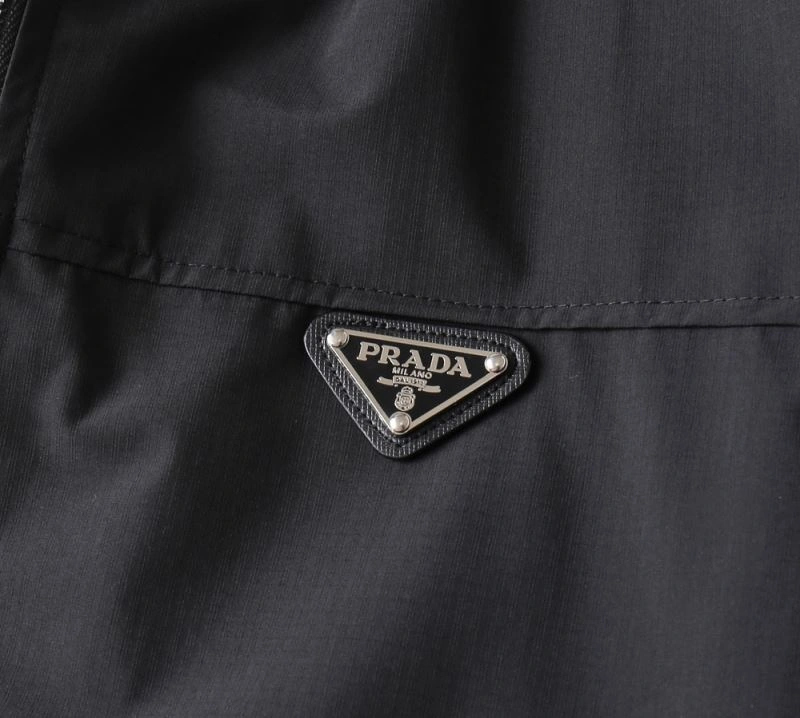 Prada Outwear OdorResistant 170040
