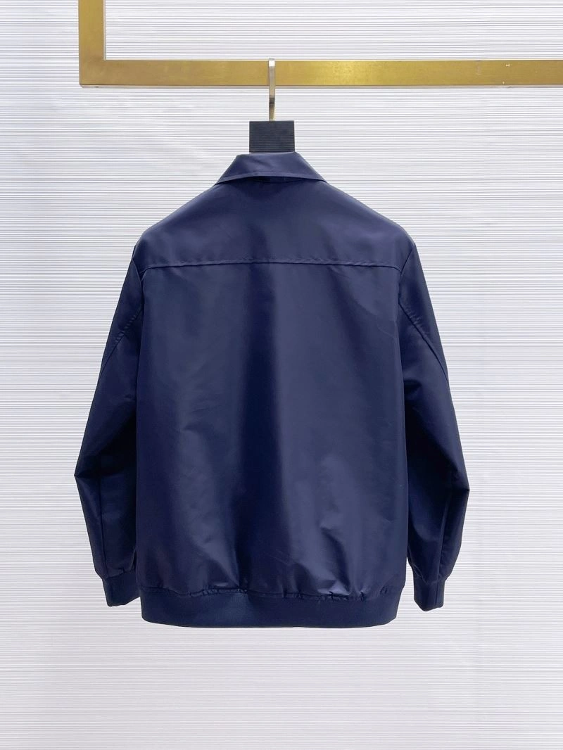 Cozy Prada Outwear 170035