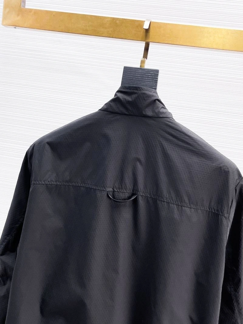SmoothTexture Prada Outwear 170042