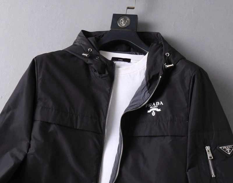 Prada Outwear TechFriendly 170030