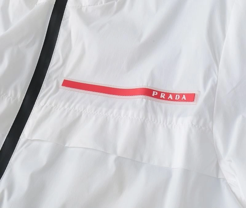 Stretchable Prada Outwear 170062