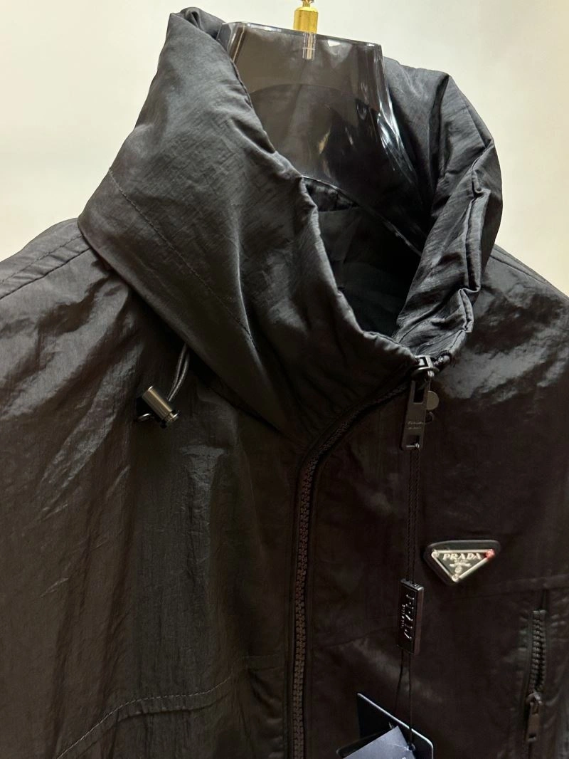 Prada Outwear EyeCatching 170021