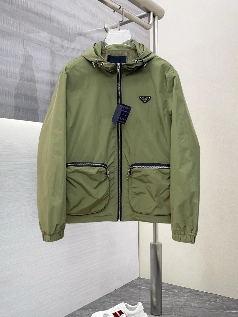 Prada Outwear Effortless 170015