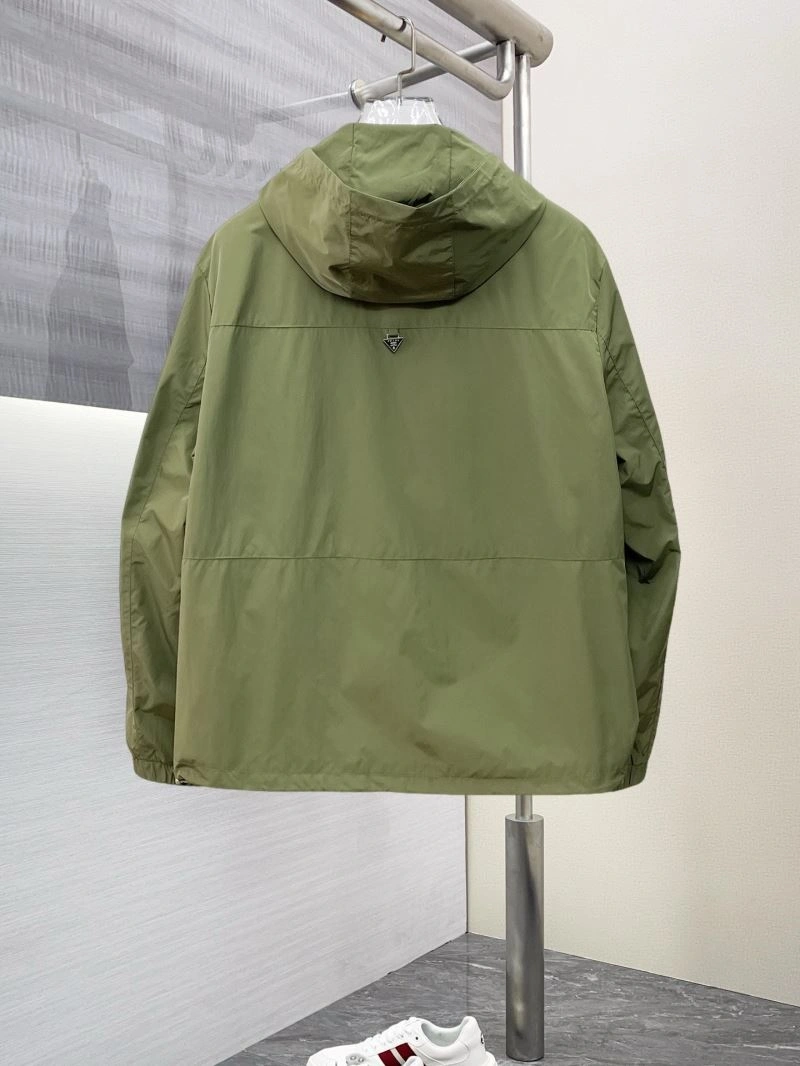 Prada Outwear Effortless 170015