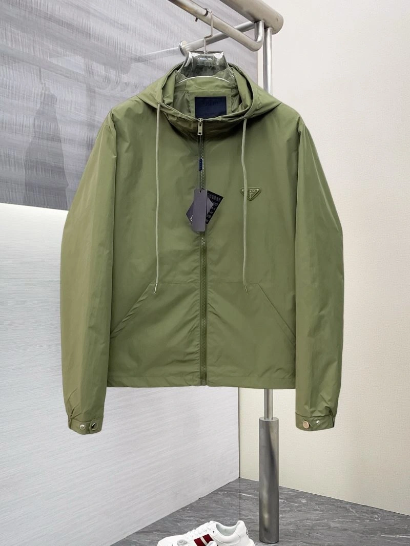 Prada Outwear Youthful 170002
