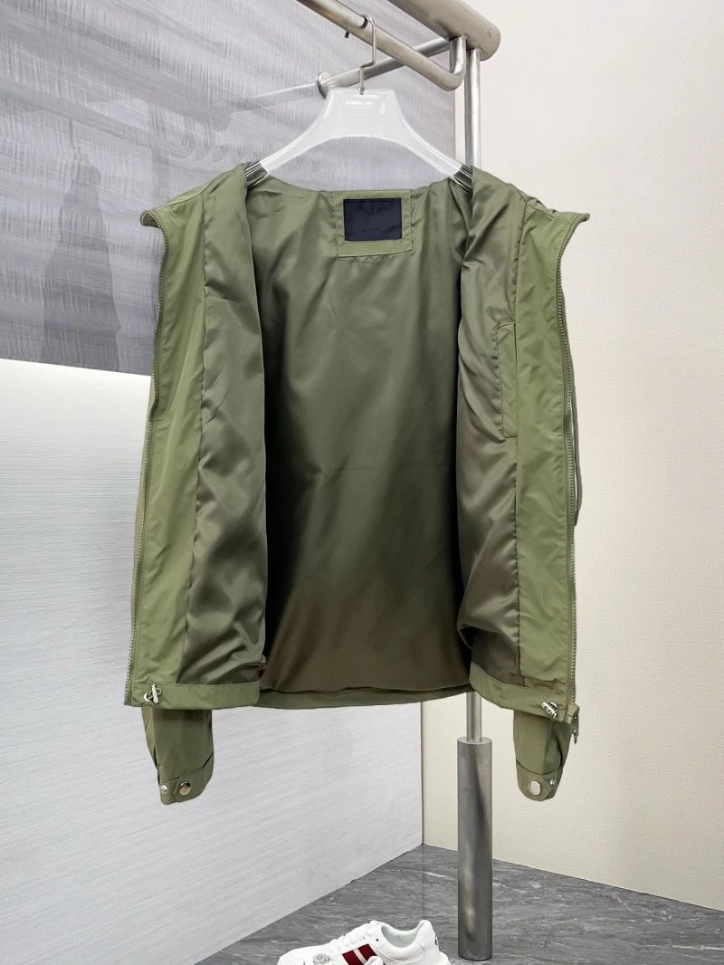 Prada Outwear Youthful 170002