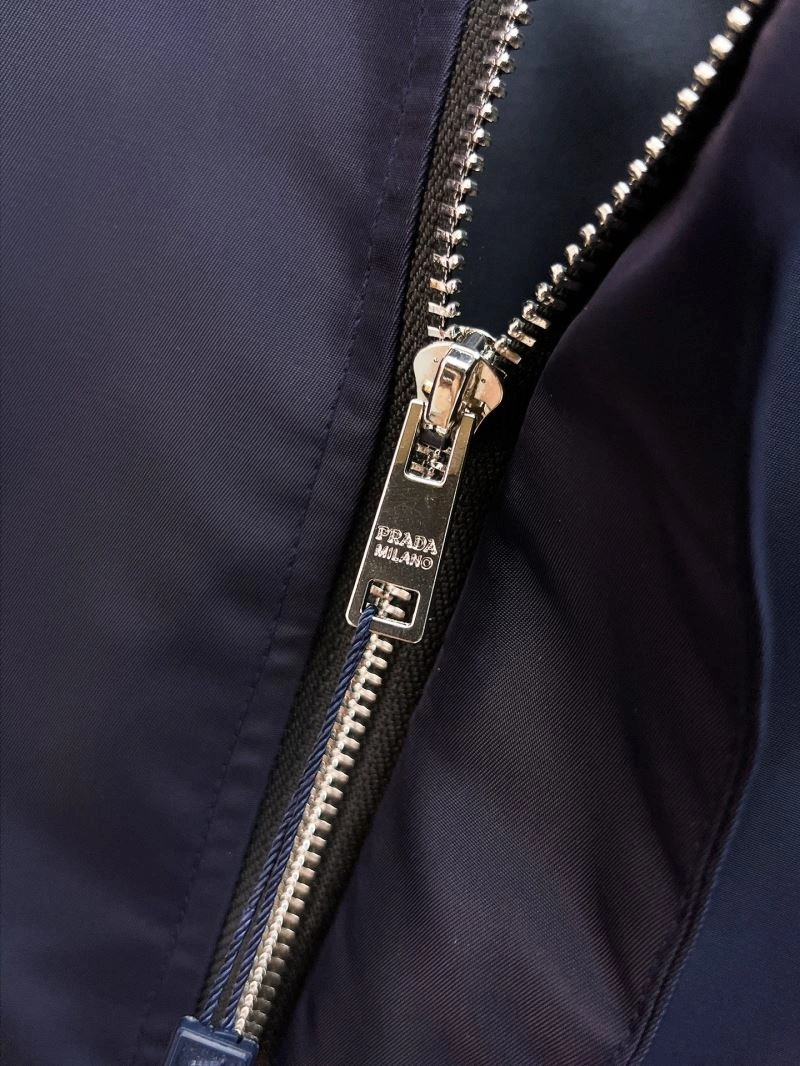 Prada Outwear Compact 170016