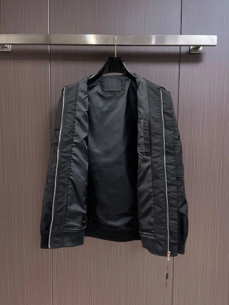 Premium Prada Outwear 170010