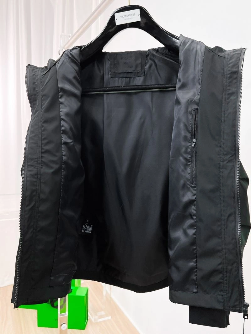 Affordable Prada Outwear 170025