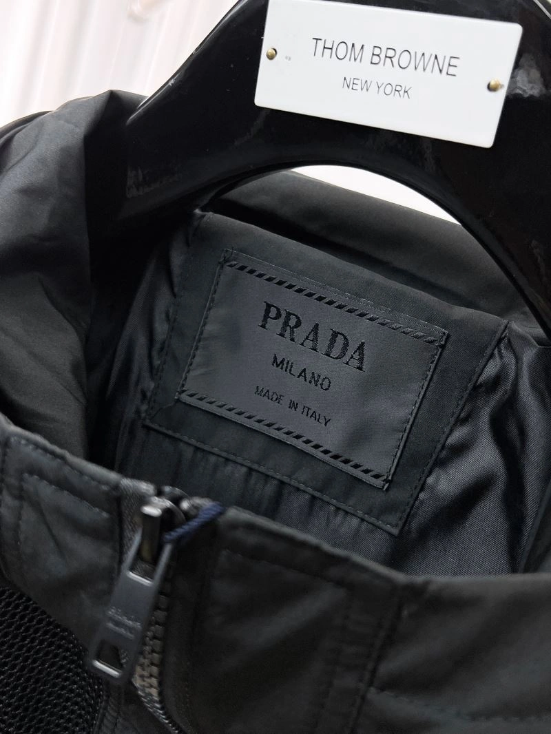 Affordable Prada Outwear 170025