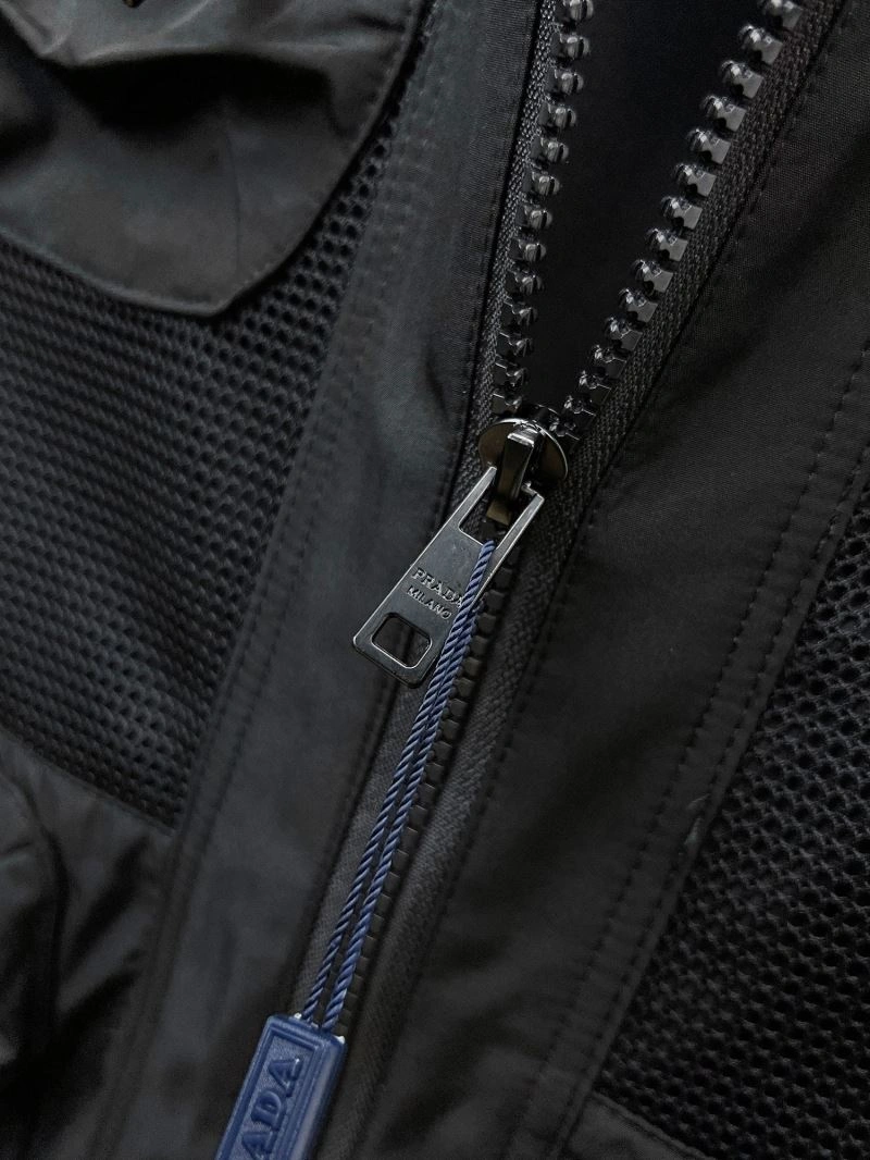 Affordable Prada Outwear 170025