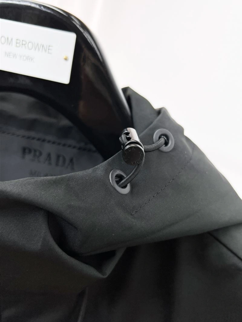 Prada Outwear Classic 170121
