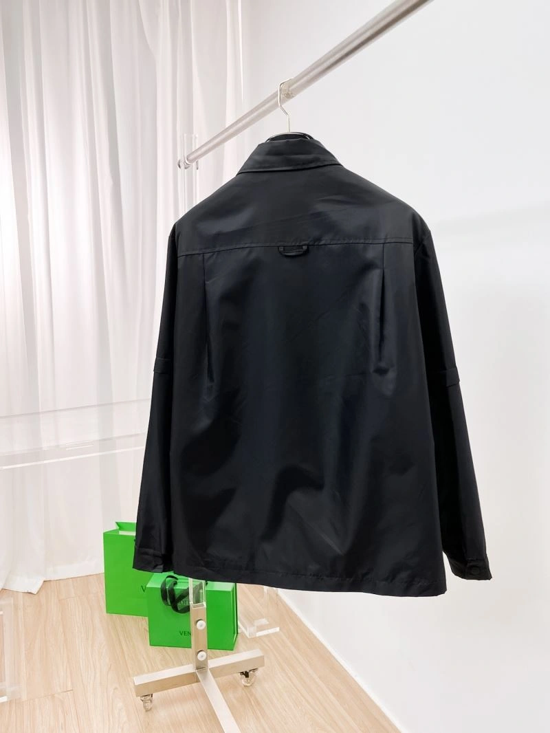 Chic Prada Outwear 169982