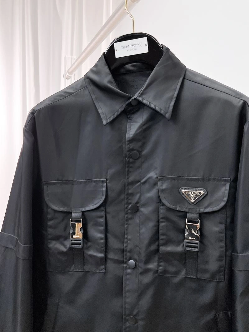 Chic Prada Outwear 169982