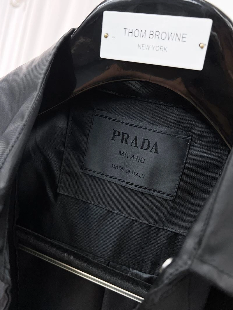 Chic Prada Outwear 169982