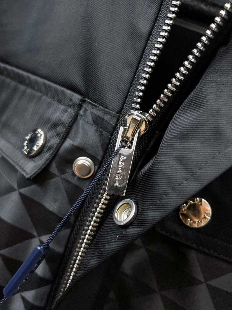 Prada Outwear Sporty 170009