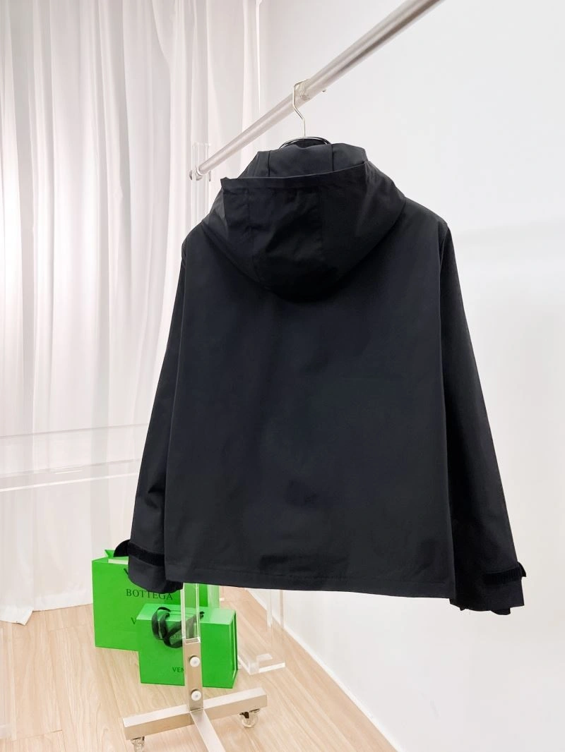 Unisex Prada Outwear 169977