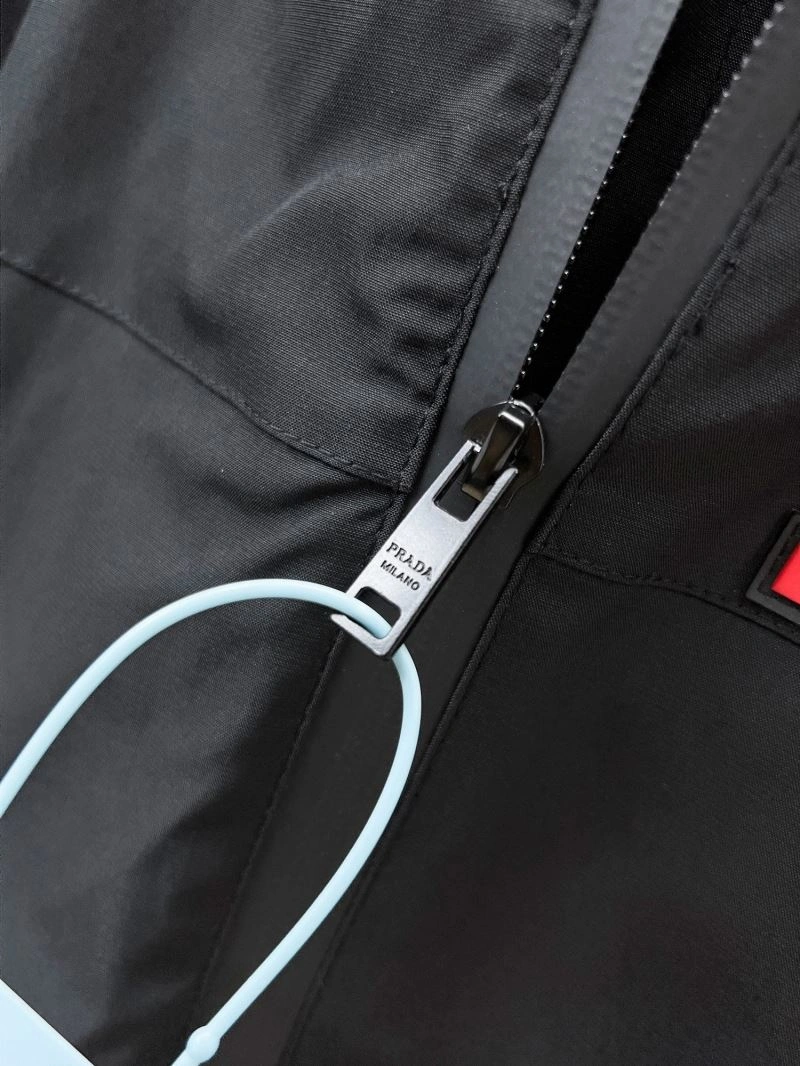 Unisex Prada Outwear 169977