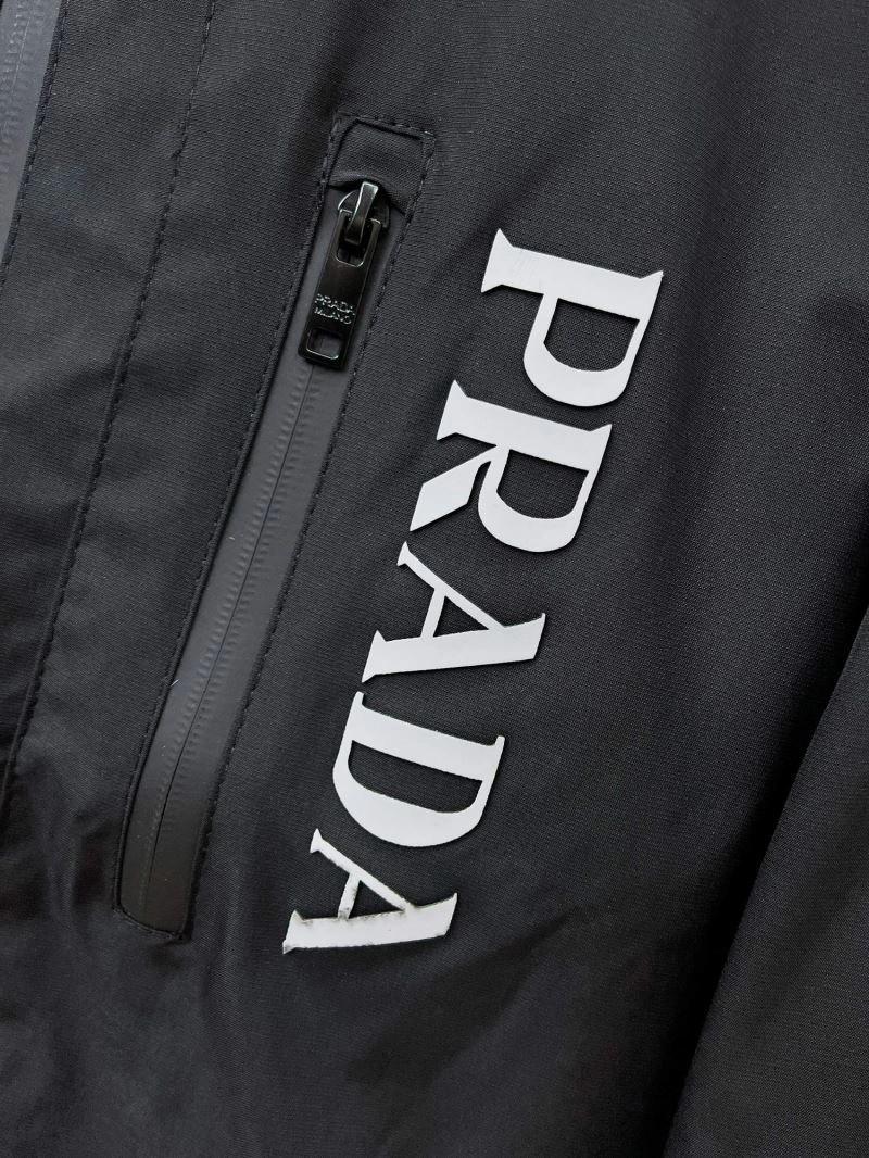 OnTrend Prada Outwear 170078