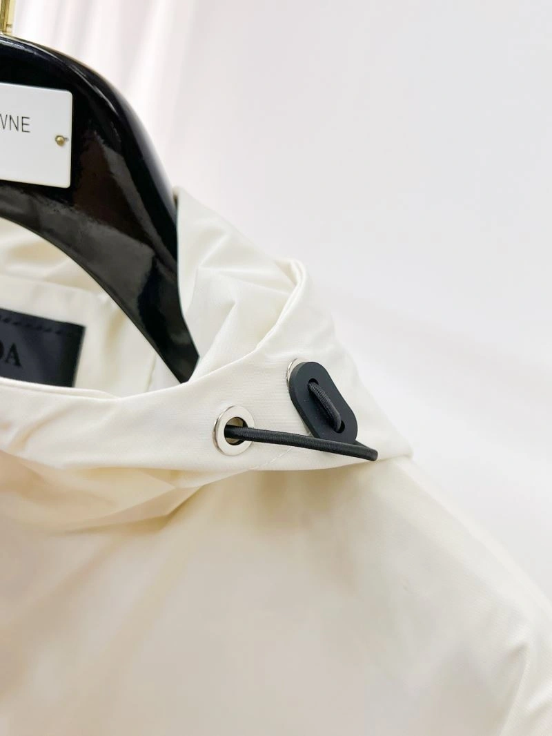 Prada Outwear Breathable 169974