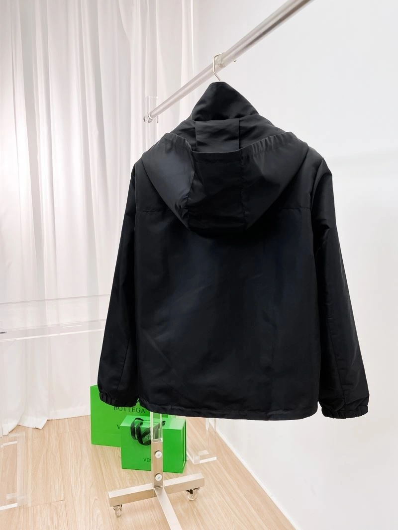 Cozy Prada Outwear 169976