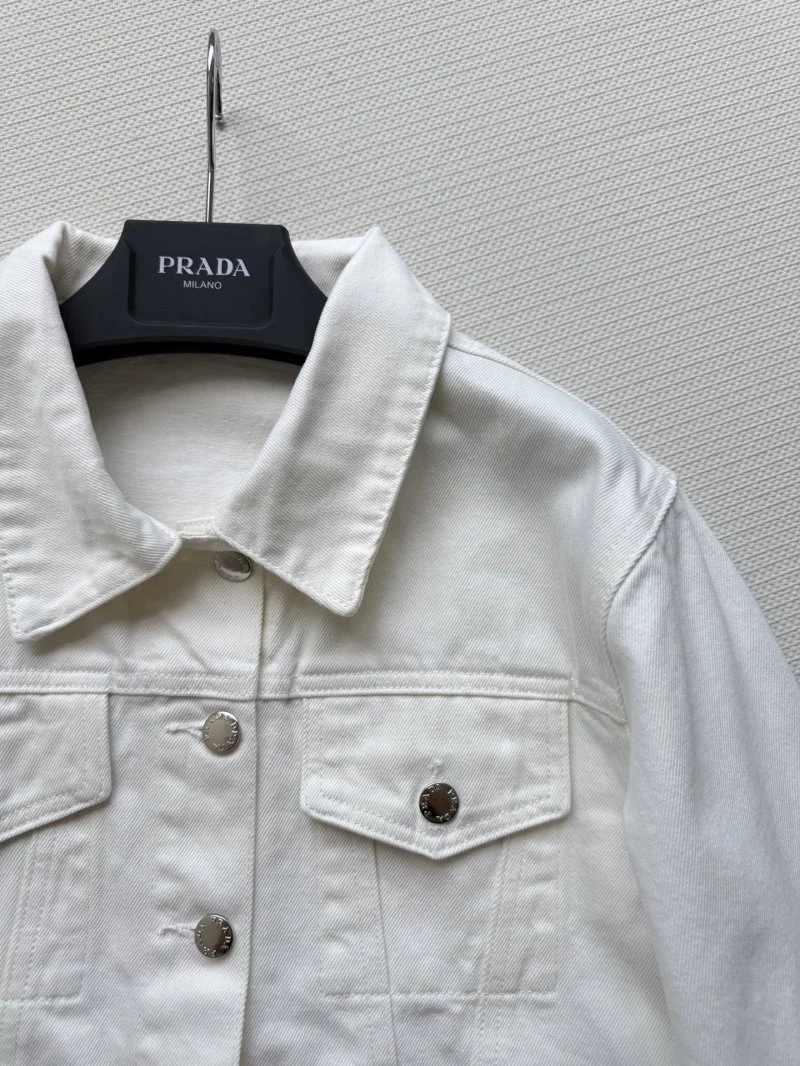 FashionForward Prada Outwear 166139